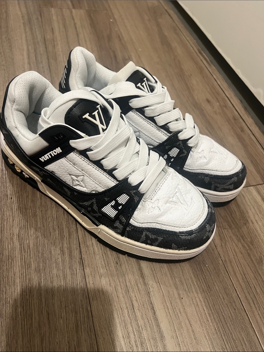 Louis Vuitton Men’s White & Black Low-Top Sneakers with Monogram Accents
